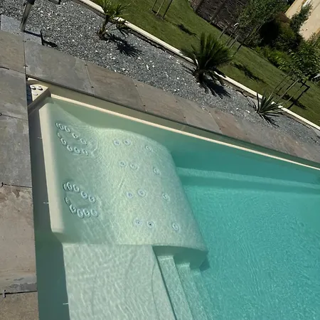 ベッド・アンド・ブレックファスト Vue Du Chateau